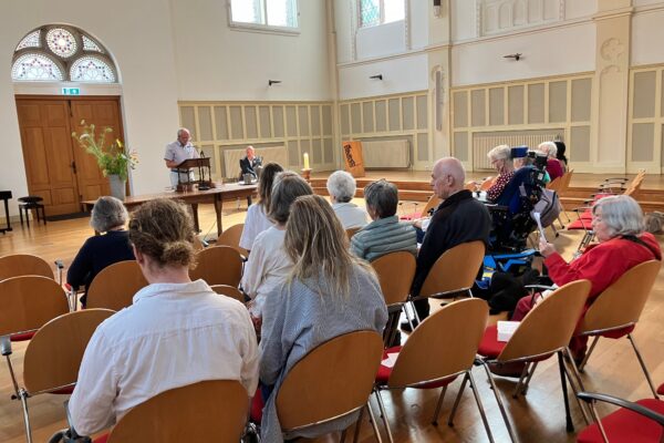 Gezamenlijke kerkdienst met de Haagse Remonstranten